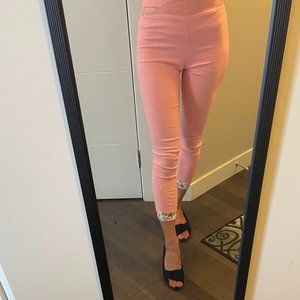 Stunning light pink Legging with floral ankles packet